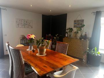 Cottage pour 4 personnes, avec piscine et terrasse, animaux acceptés à Cissac-Médoc