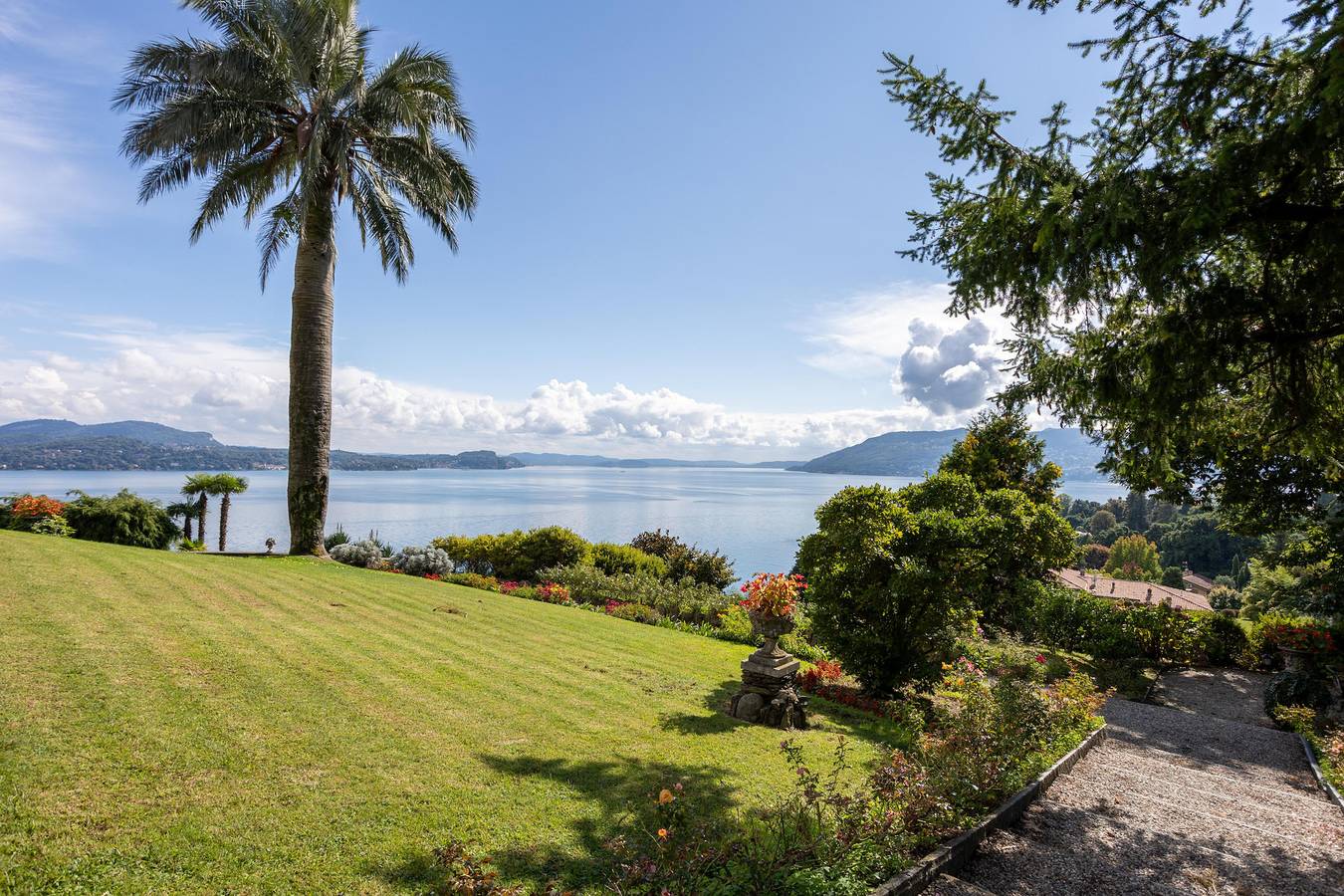 Villa pour 18 personnes avec jardin in Verbania, Comune di Verbania