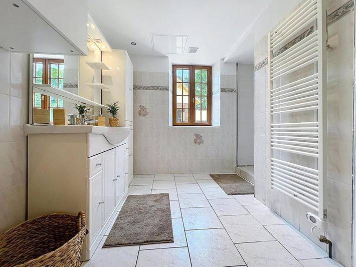 Location de vacances pour 6 personnes, avec terrasse à Autheuil-Authouillet - 3