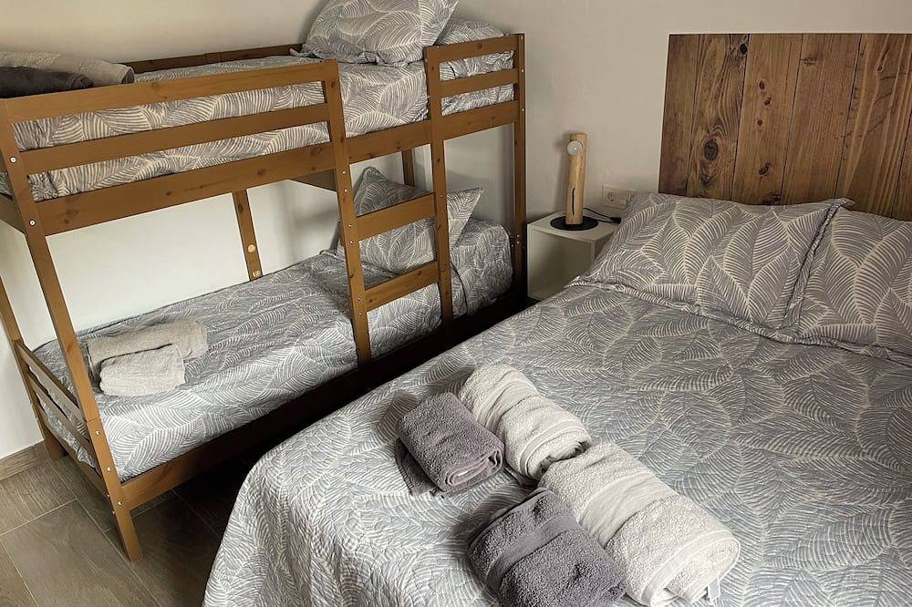 Sierra Espuña Rural House surrounded by nature (pet friendly) in Pliego, Murcia Inland