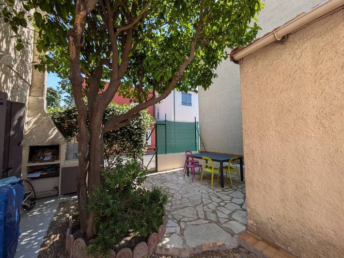 Gîte pour 6 personnes, avec jardin