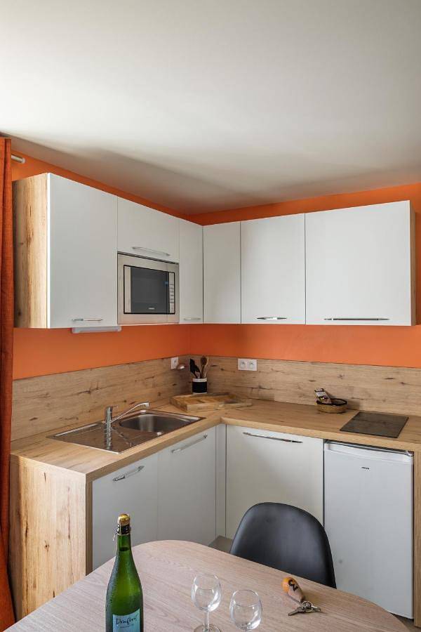 Gîte pour 2 personnes, avec terrasse et vue à Saint-Benoît-des-Ondes - 3