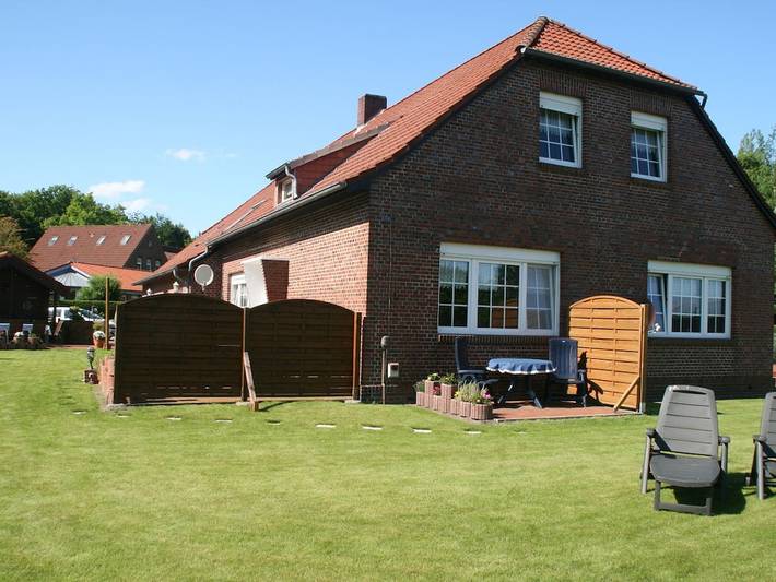 Ferienhaus für 4 Personen, mit Terrasse und Garten in Moorweg - 2
