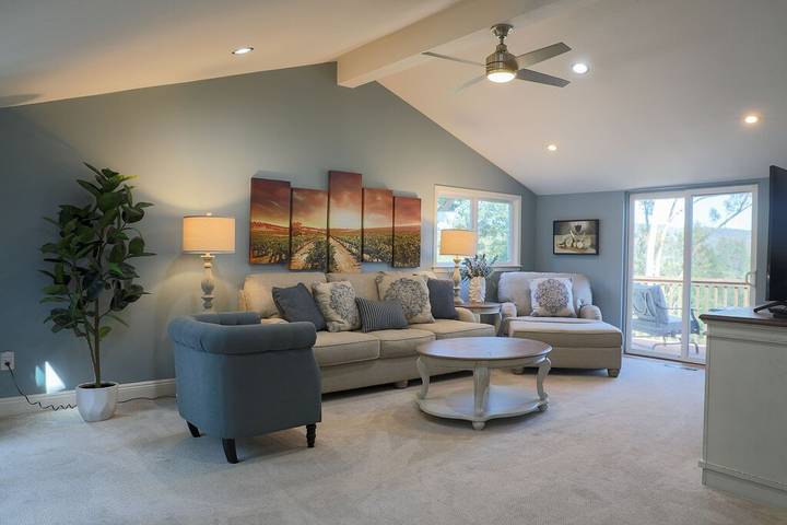 Vacation rental for 10 people, with terrace and hot tub, with pets in Santa Rosa