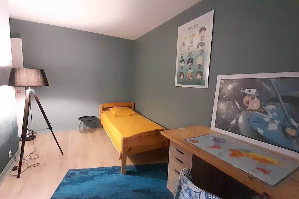 Entire apartment, Apartment in quiet residence near Valentré bridge in Cahors, Lot