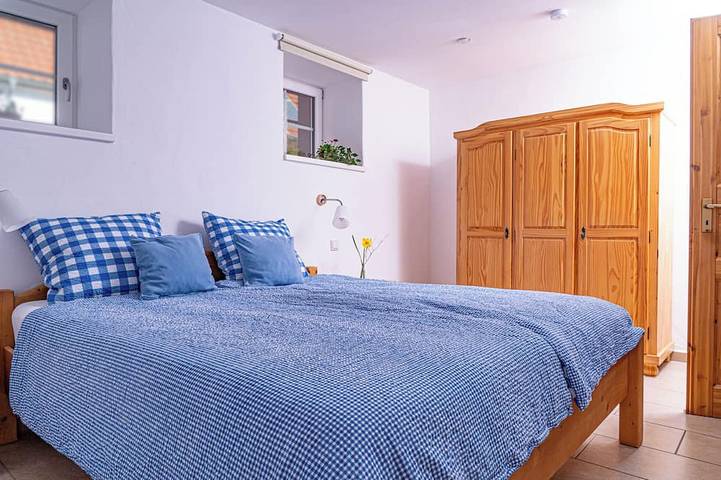 Ganze Wohnung, Ferienwohnung in ruhiger Ortsrandlage, Saarland Card in Wittersheim, Mandelbachtal