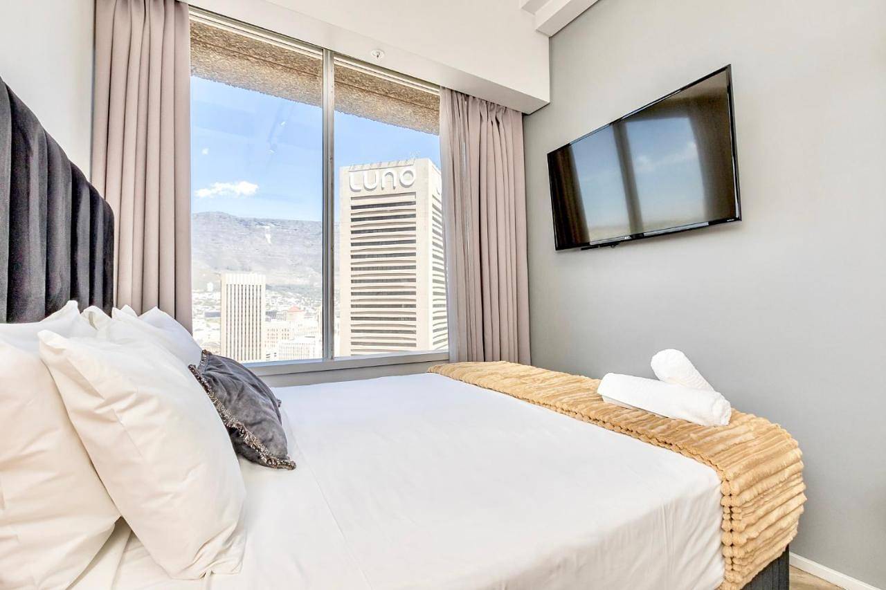 Entire apartment, Smart, Contemporary Designed Apartment in Cape Town, Western Cape