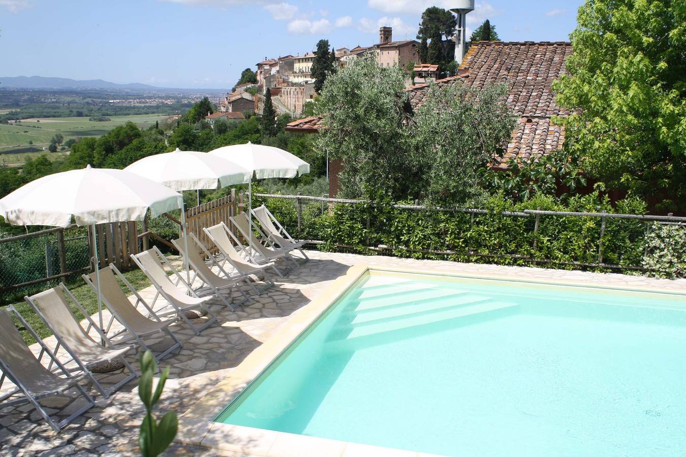 Villa mit privatem Pool, Wlan und Klimaanlage in Treggiaia in Pontedera, Pisa Provinz