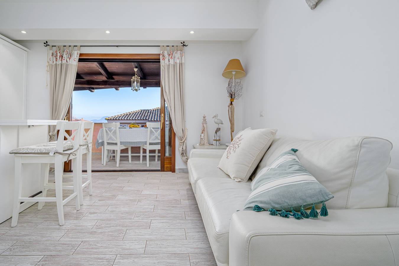 Villetta 'Sky View' con Vista Mare, Wi-Fi e Aria Condizionata in Baia Caddinas, Golfo Aranci