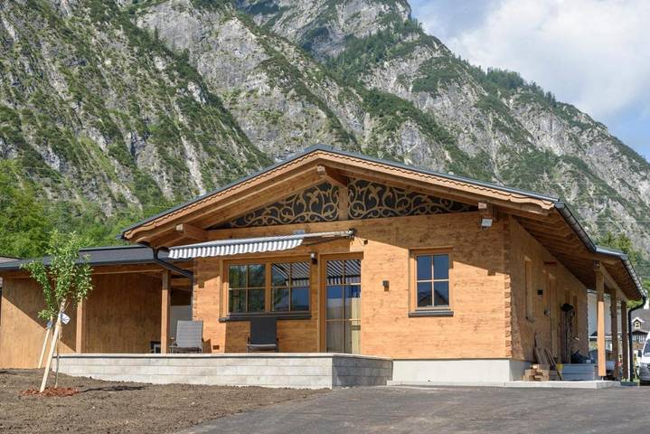Chalet für 4 Personen, mit Terrasse und Garten sowie Seeblick und Ausblick
