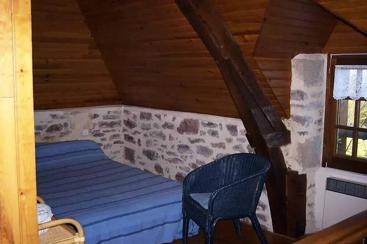 Location de vacances pour 4 personnes, avec Terrasse à Lanteuil - 2