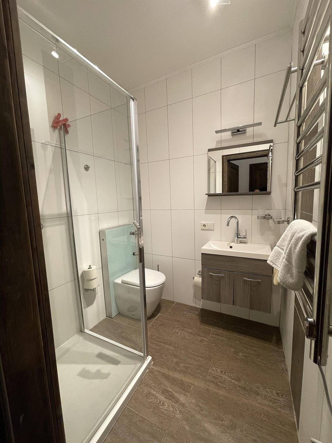 Ganze Ferienwohnung, Wohnung 2 in Wald am Arlberg, Dalaas