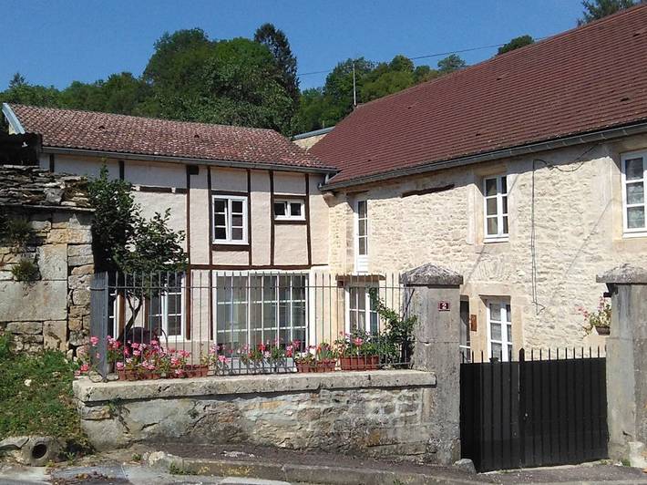 Cottage pour 2 personnes, animaux acceptés dans Aignay-le-Duc