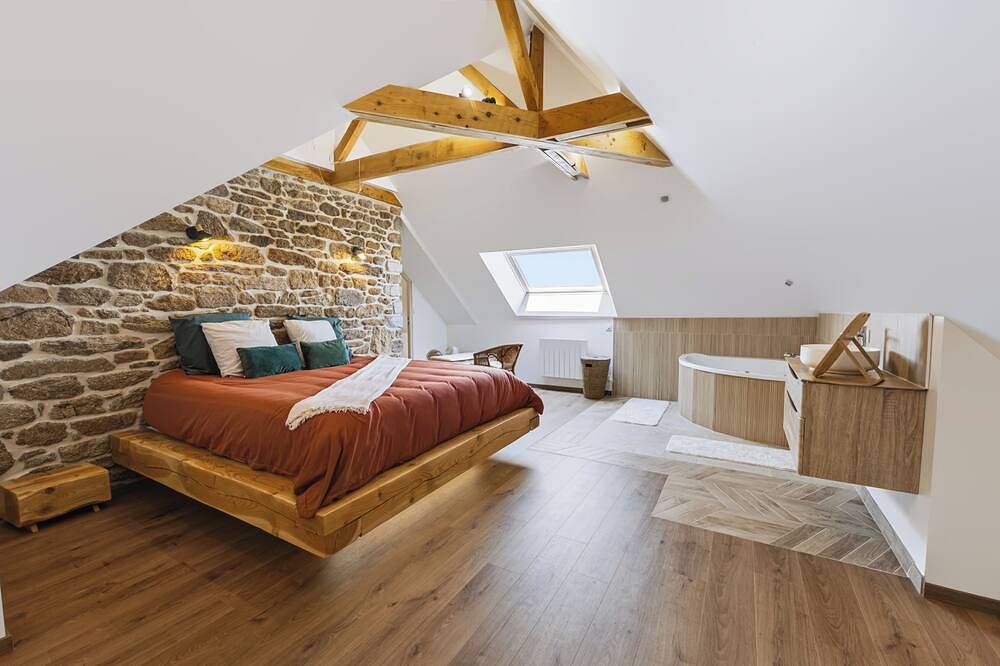 Gîte Anna ✦ La Bell'air ✦ Corps ferme ✦ 11 pers in Le Fœil, Cotes-d'Armor