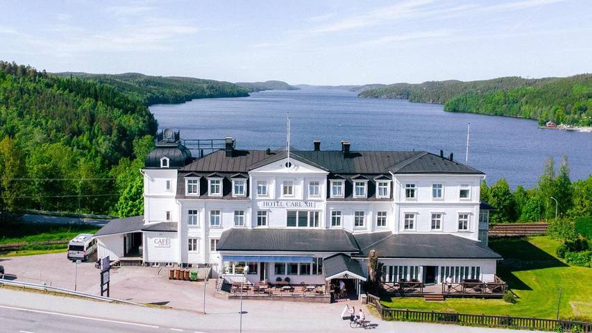Hotel für 2 Personen, mit Garten und Seeblick sowie Terrasse und Ausblick - 1