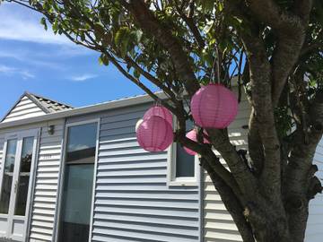 Mobil home pour 4 personnes, avec jardin et terrasse, animaux acceptés à Bredene