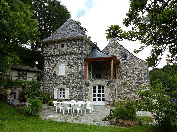 Gîte pour 15 personnes, avec terrasse et jardin - 1