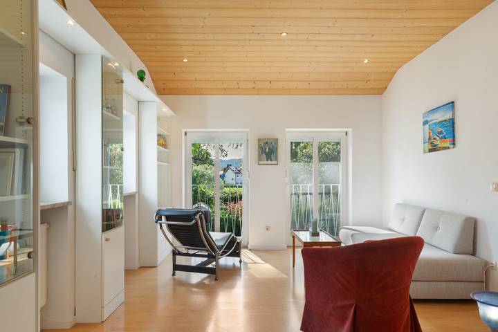 Appartement entier, Appartement « Casa Bellissima Bruckmühl – Calme » avec terrasse, jardin et Wi-Fi in Bruckmühl, Arrondissement de Rosenheim