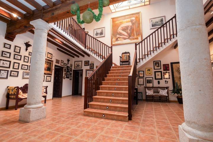 Casa rural para 15 personas, con Balcón y Jardín en El Toboso