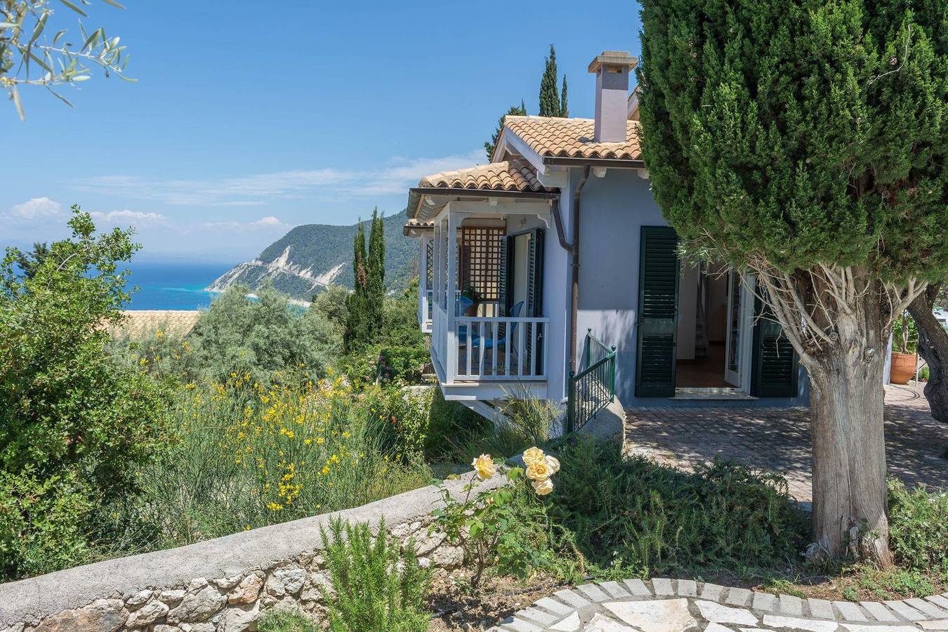 Villa mit Pool und majestätischem Meerblick in Agios Nikitas, Griechenland