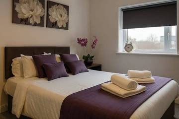 Holiday Rental for 5 People in Huddersfield, West Yorkshire, Photo 4