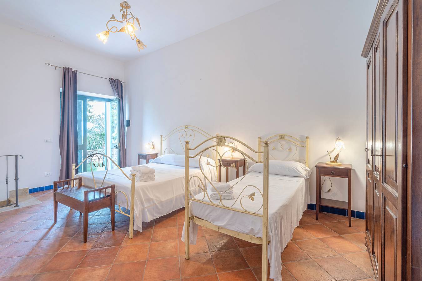 Camera 'Al Palmento Relais - R3' con piscina condivisa, Wi-Fi e aria condizionata in Siracusa, Siracusa e dintorni