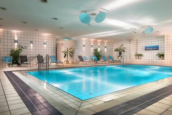 Hotel für 2 Personen, mit Terrasse und Sauna sowie Pool, mit Haustier in Spandau - 4