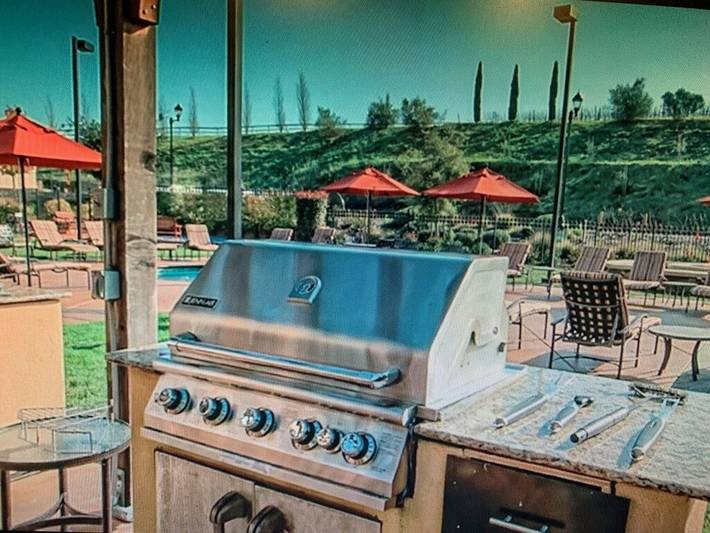 Vacation rental for 4 people, with pool and hot tub as well as garden and sauna in Napa