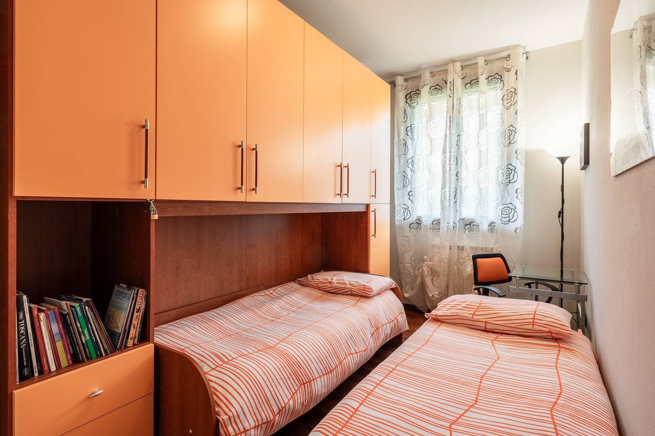 Apartamento entero, Apartamento 'La Casa De Kira' con Jardín Privado y Wi-Fi in Lucca, Provincia de Lucca