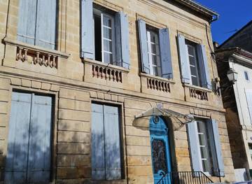 Maison d’hôte pour 2 personnes, avec piscine ainsi que vue et jardin dans Bataille de Castillon