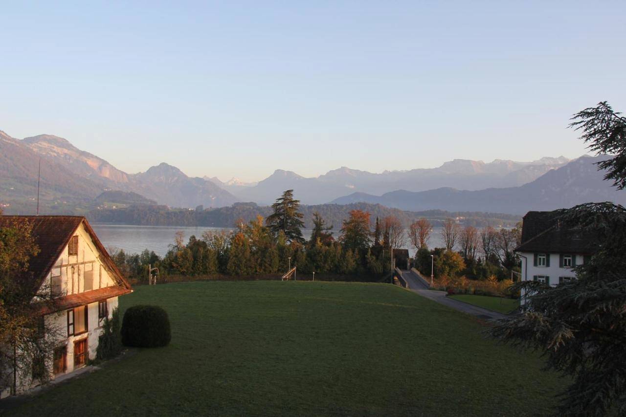 Gasthaus zum Kreuz in Meggen, Lac des Quatre-Cantons