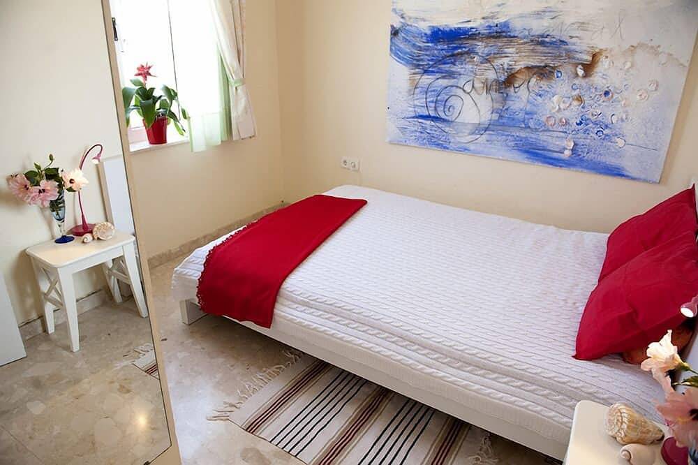Casa Maravilla Del Mar - home office with sea view in Tarajalejo, Tuineje