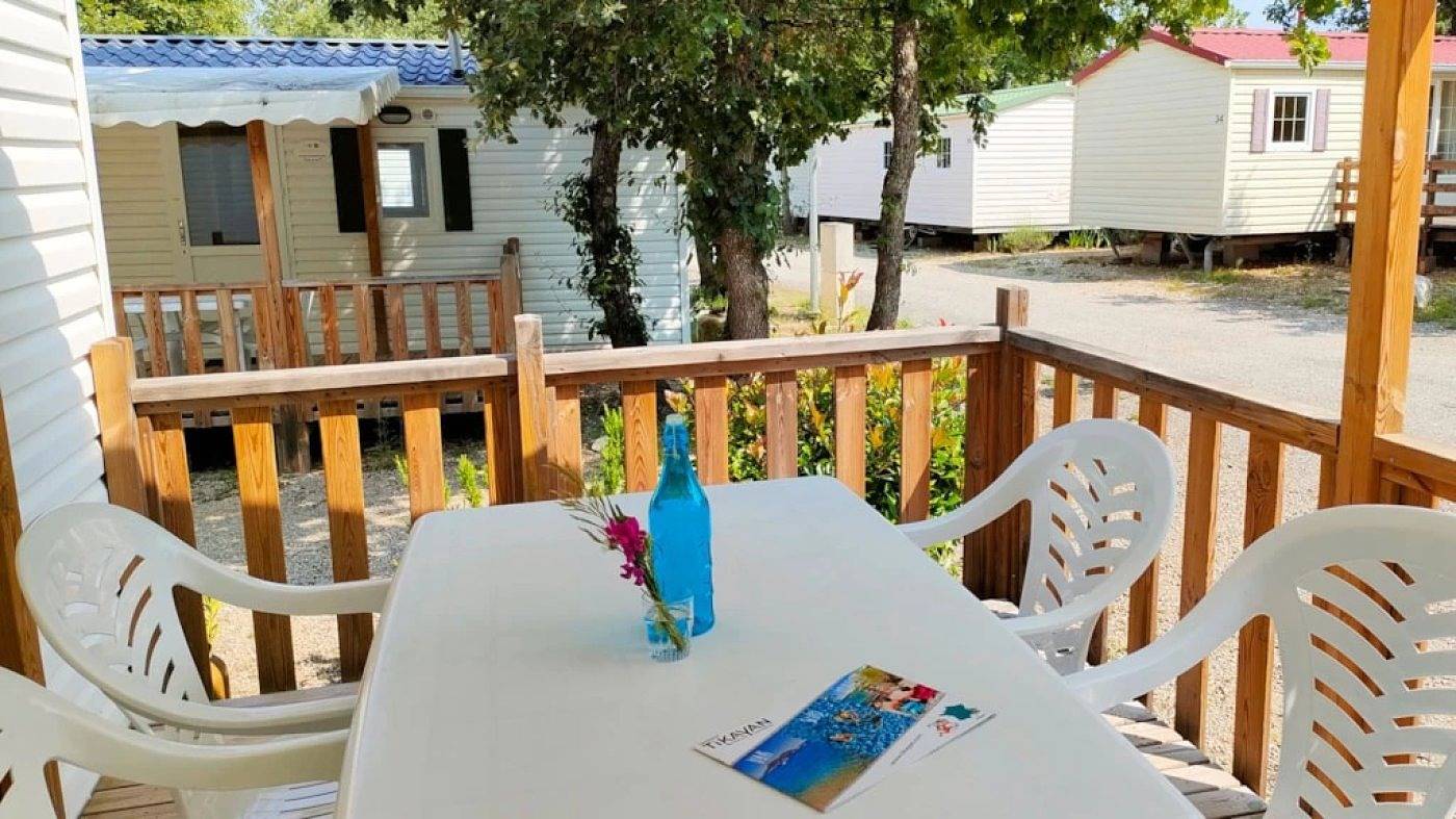 Zecamping 3 étoiles animaux acceptés mobil-home clim 24m2 4 pers in Bauduen, Brignoles Region