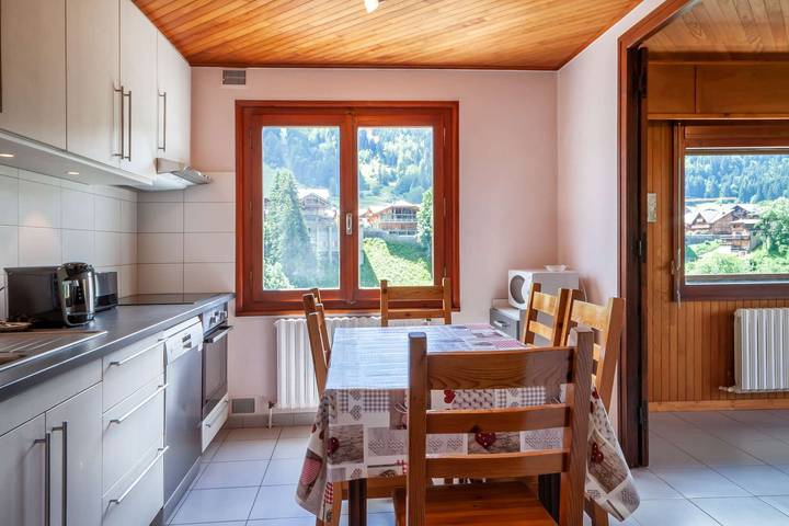 Ganze Ferienwohnung, Ferienwohnung für 6 Personen mit Terrasse in Morzine, Les Portes du Soleil