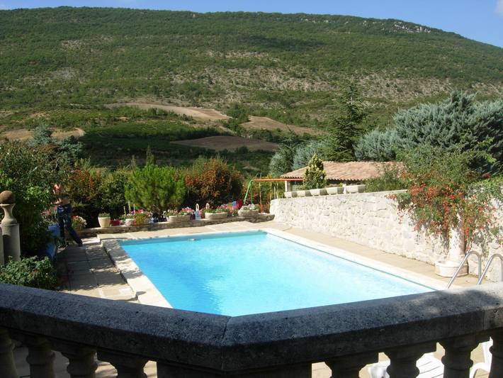 Maison de vacances pour 4 personnes, avec terrasse et piscine