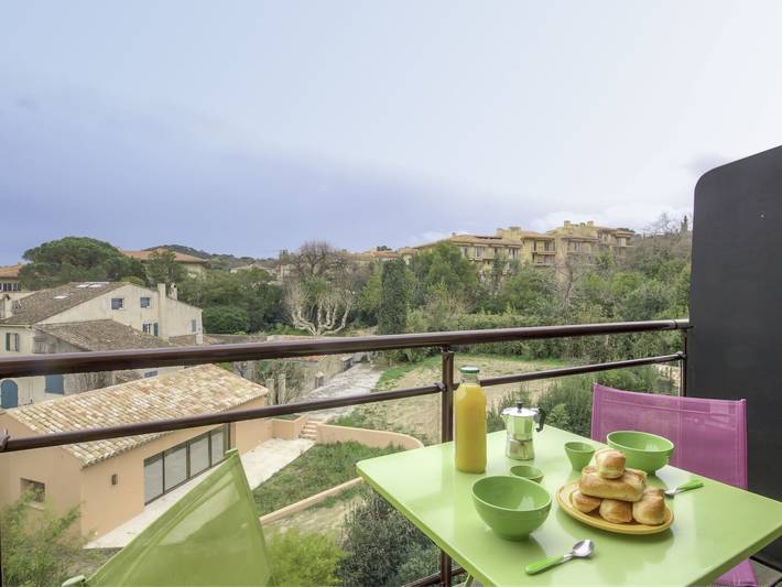 Apartamento para 2 personas, con balcón en Saint-Tropez