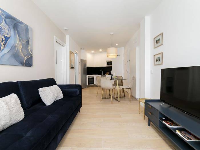 Apartamento vacacional entero, Aurora Stays by Charming Xiii, Apartamento para 2, parking gratis in Madrid, Provincia de Madrid