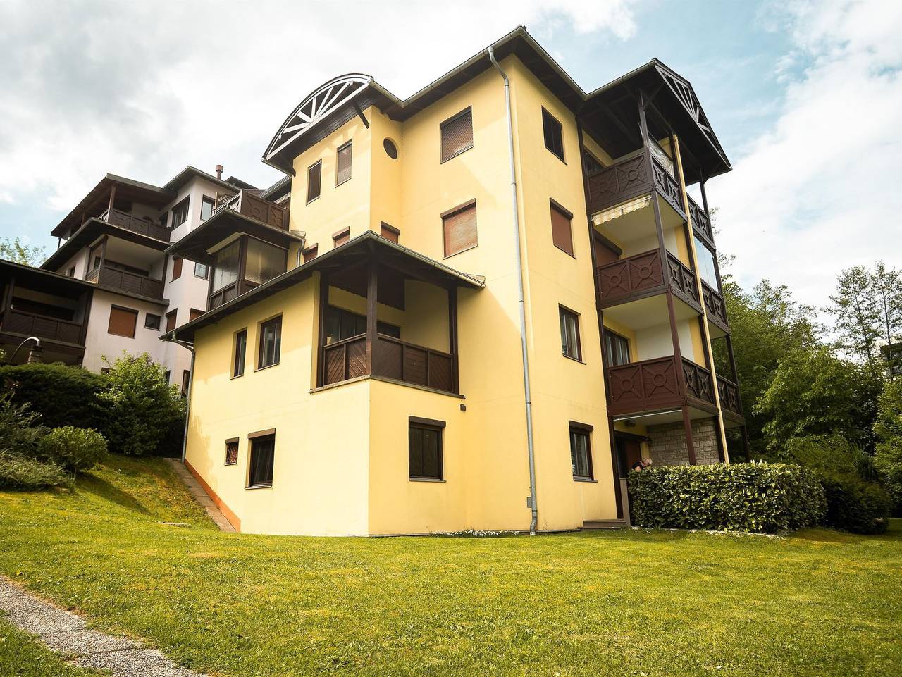 Ganze Ferienwohnung, Appartement Wörtherseeblick in Velden am Wörther See, Villach-Land