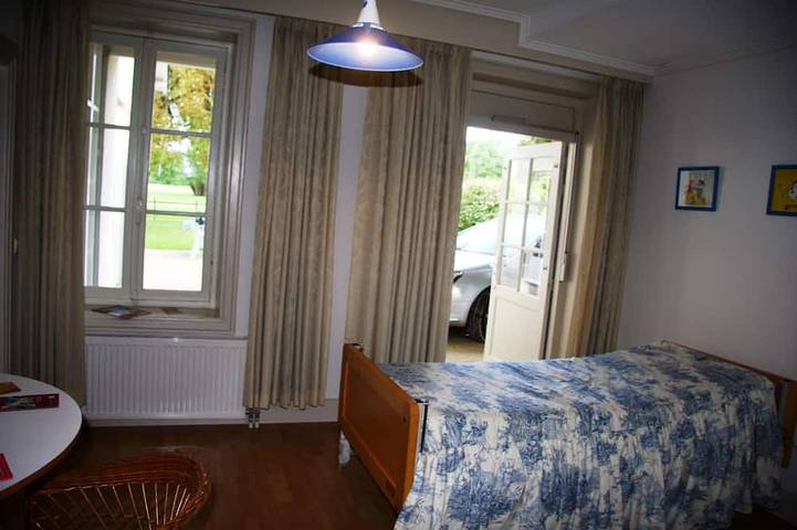 Familienhaus mit exklusivem Pool im Park des Schlosses in Vallenay, Saint-Amand-Montrond