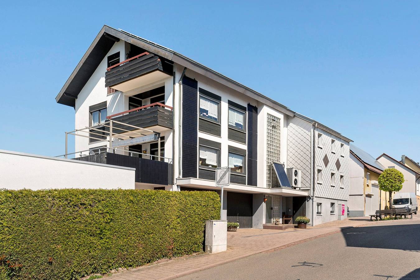 Ganze Wohnung, Apartment „Abendrot“ mit privater Terrasse und Wlan in Engelsbrand, Nordschwarzwald