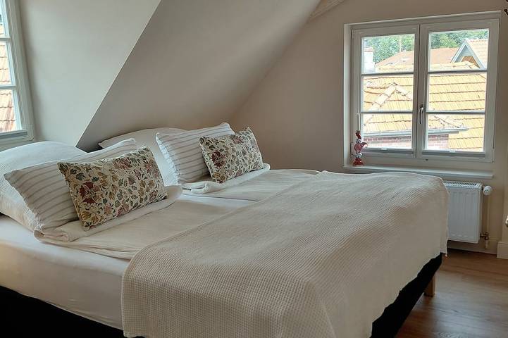 Villa für 4 Personen, mit Terrasse in Jever - 2