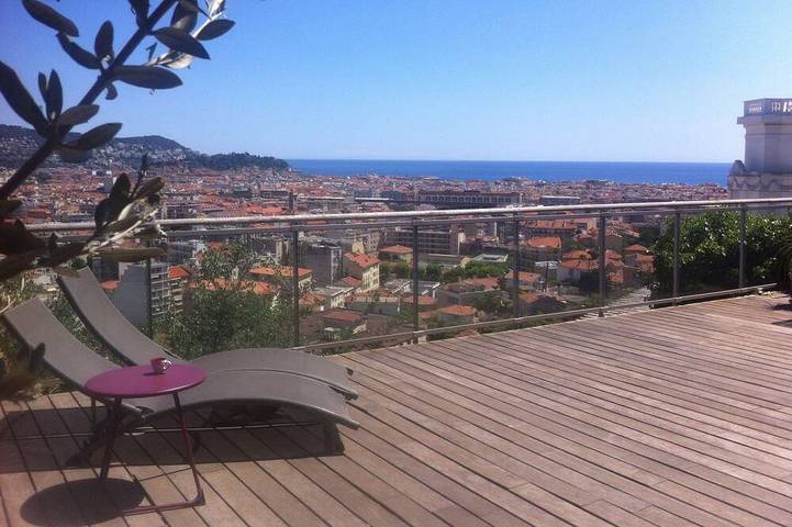 Ferienhaus für 4 Personen, mit Terrasse und Garten, mit Haustier in Nizza