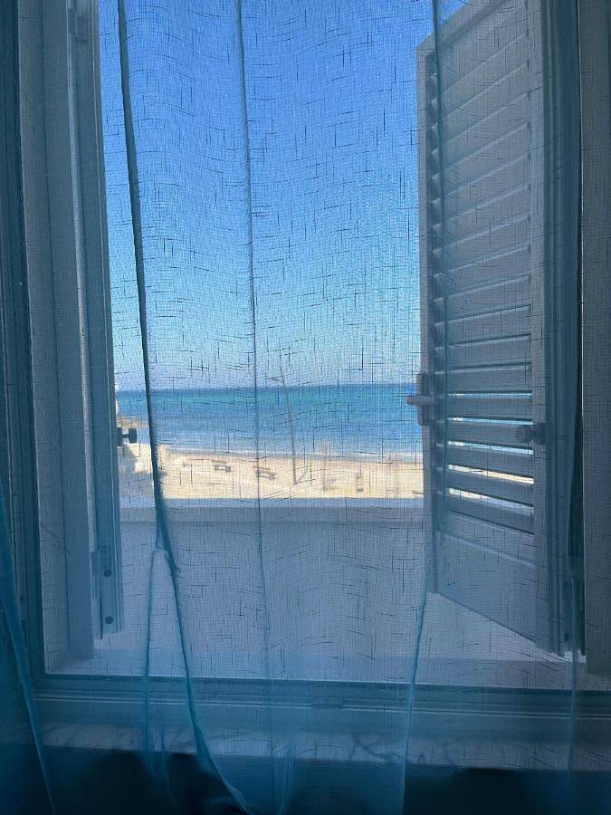 Appartamento intero, Vista Mare in Torre San Gennaro, Torchiarolo