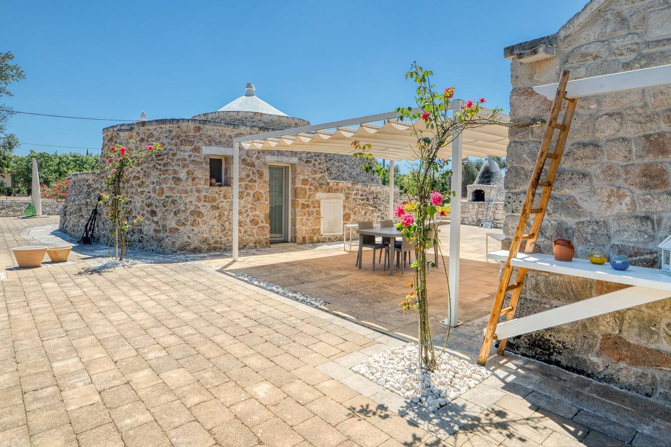 Trullo « Pietra800 » avec terrasse privée, jardin privé et climatisation in Mesagne, Salento