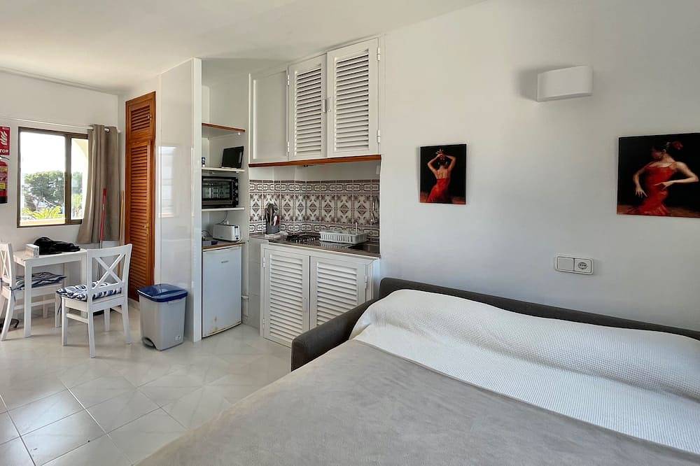 Entire apartment, Es Pujols Studio in Es Pujols, Formentera