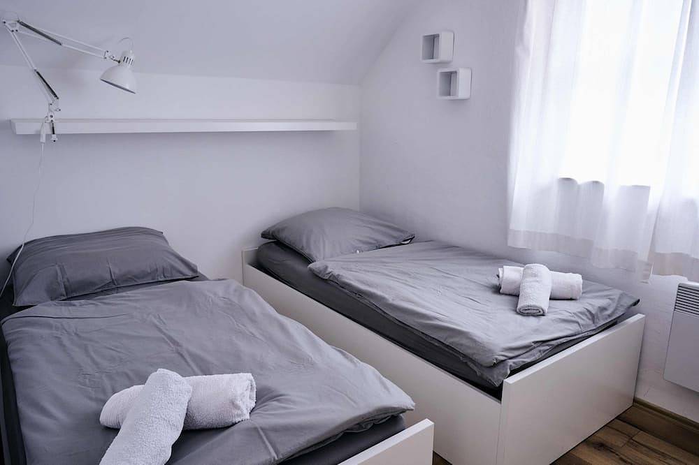Traumhaftes kleines Ferienhaus im Süden Kärntens in Karawanken und Bachergebirge, Feistritz im Rosental