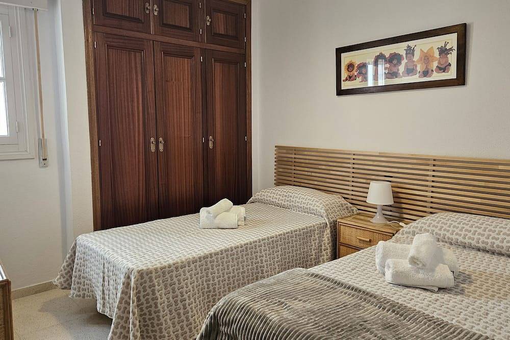 Geheel appartement, Casa Blanca-Garaje Garage And Free Wifi-icentro ciudad in Sanlúcar de Barrameda, Costa de la Luz