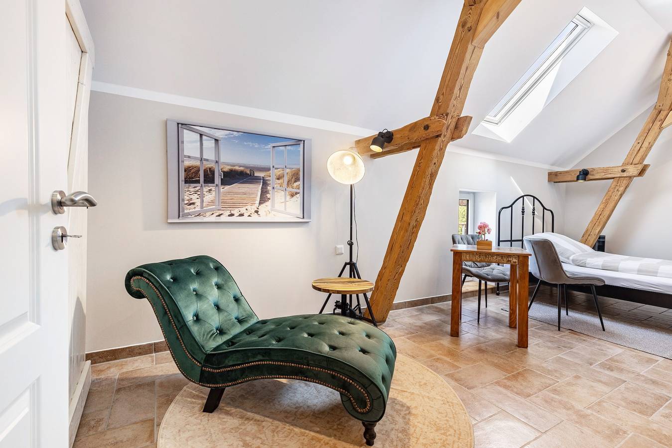 Ganzes Studio, Studio '8' mit gemeinsamer Terrasse, Wlan und Klimaanlage in Wietstock, Ludwigsfelde