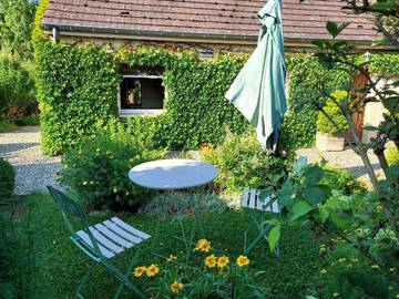 Cottage pour 4 personnes, avec vue et jardin dans Combertault