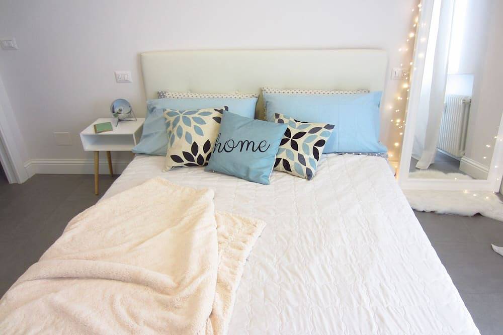 Apartamento entero, ★ Apartamento Nuevo Y Moderno En El Mar - 5 Personas ★ Rimini ★ wifi gratuito in Viserba, Rímini